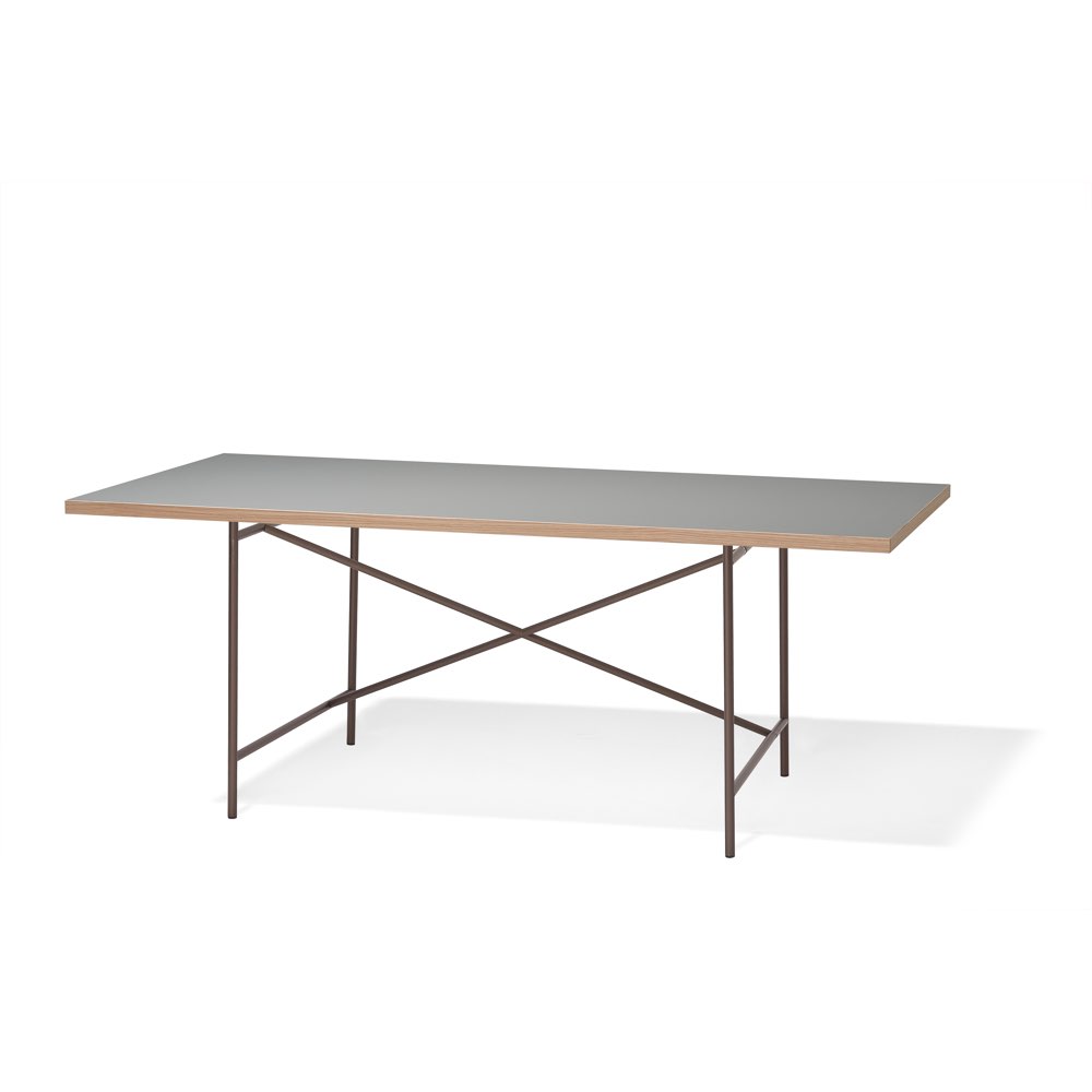 rlichard-lampert-eiermann1-bronze-linoleum-grau