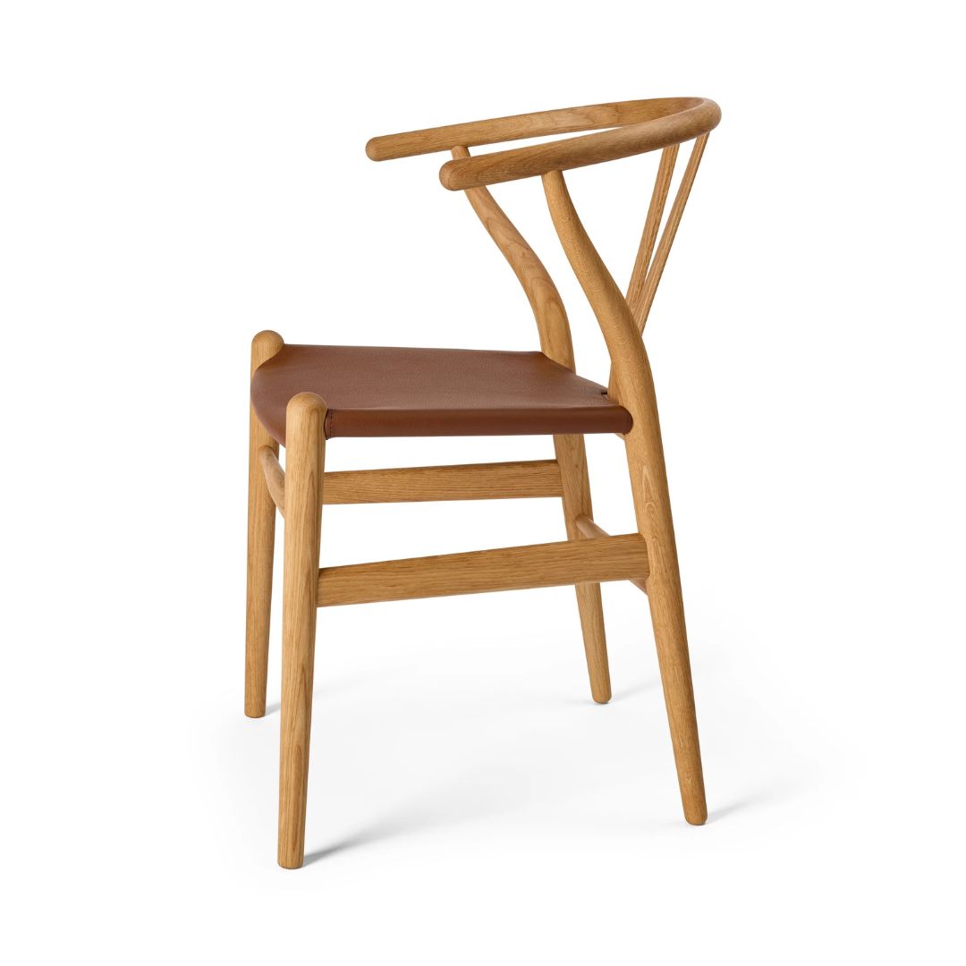 Carl Hansen CH24P Wishbone Chair reimagined Eiche geölt, Leder Loke 7060