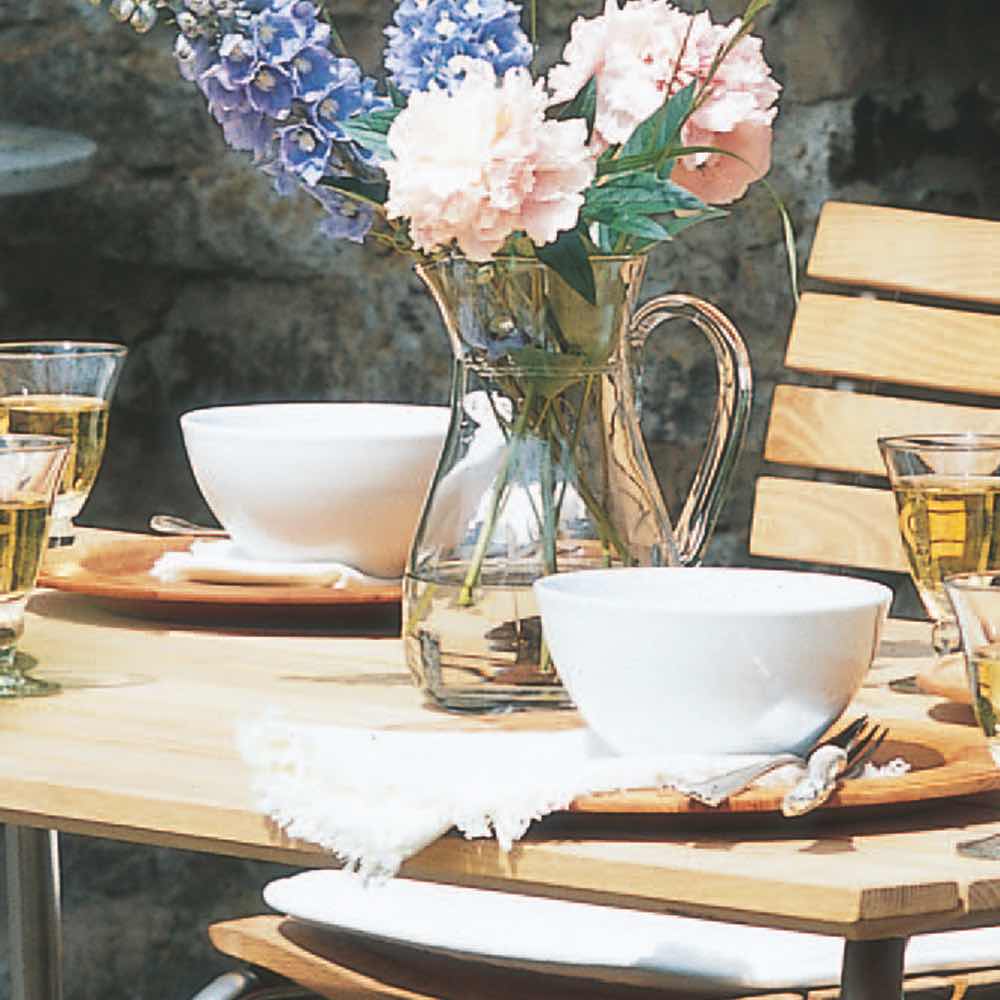 thonet-s40-outdoor-tisch thonet-s40-outdoor-tisch