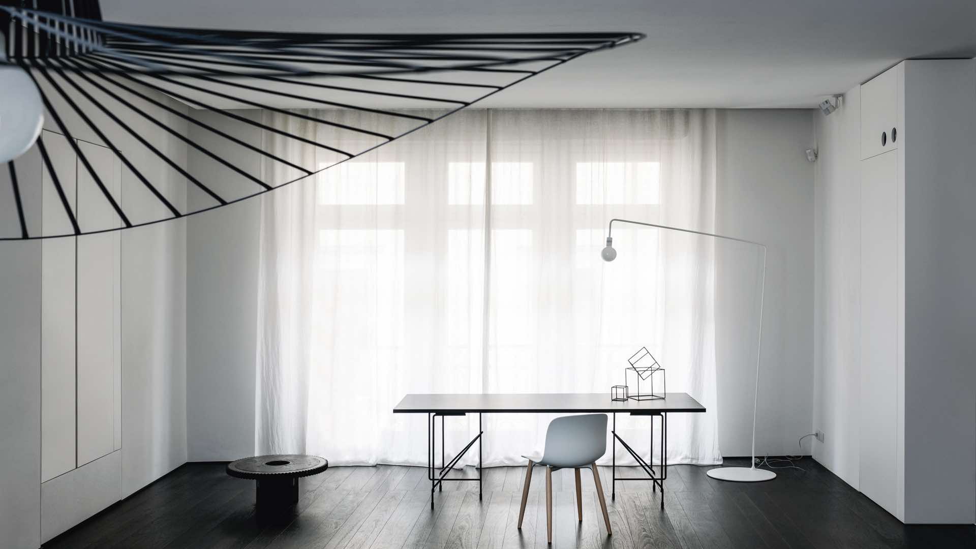 troy-holzbein-ambiente troy-holzbein-ambiente