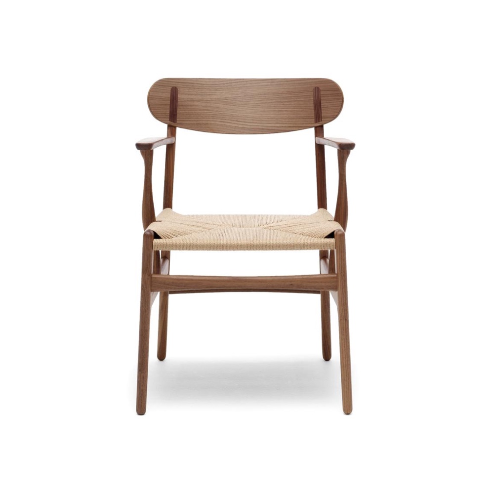 carlhansen-ch26-walnu-lackiert-natur(1)