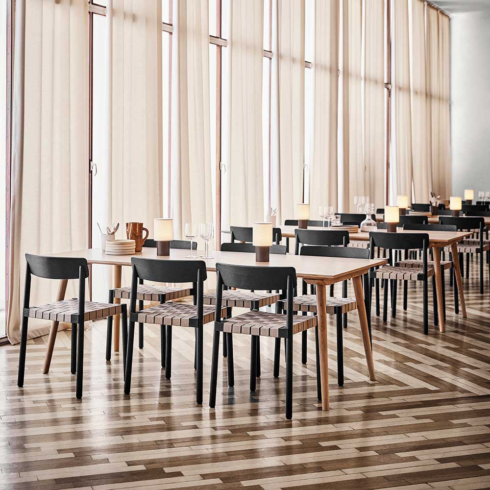 ft-x-betty-tk1-black-w.-natural-linen-i-in-between-sk5clear-lacquered-oak-i-manhattan-sc52bronzed-brass--canvas