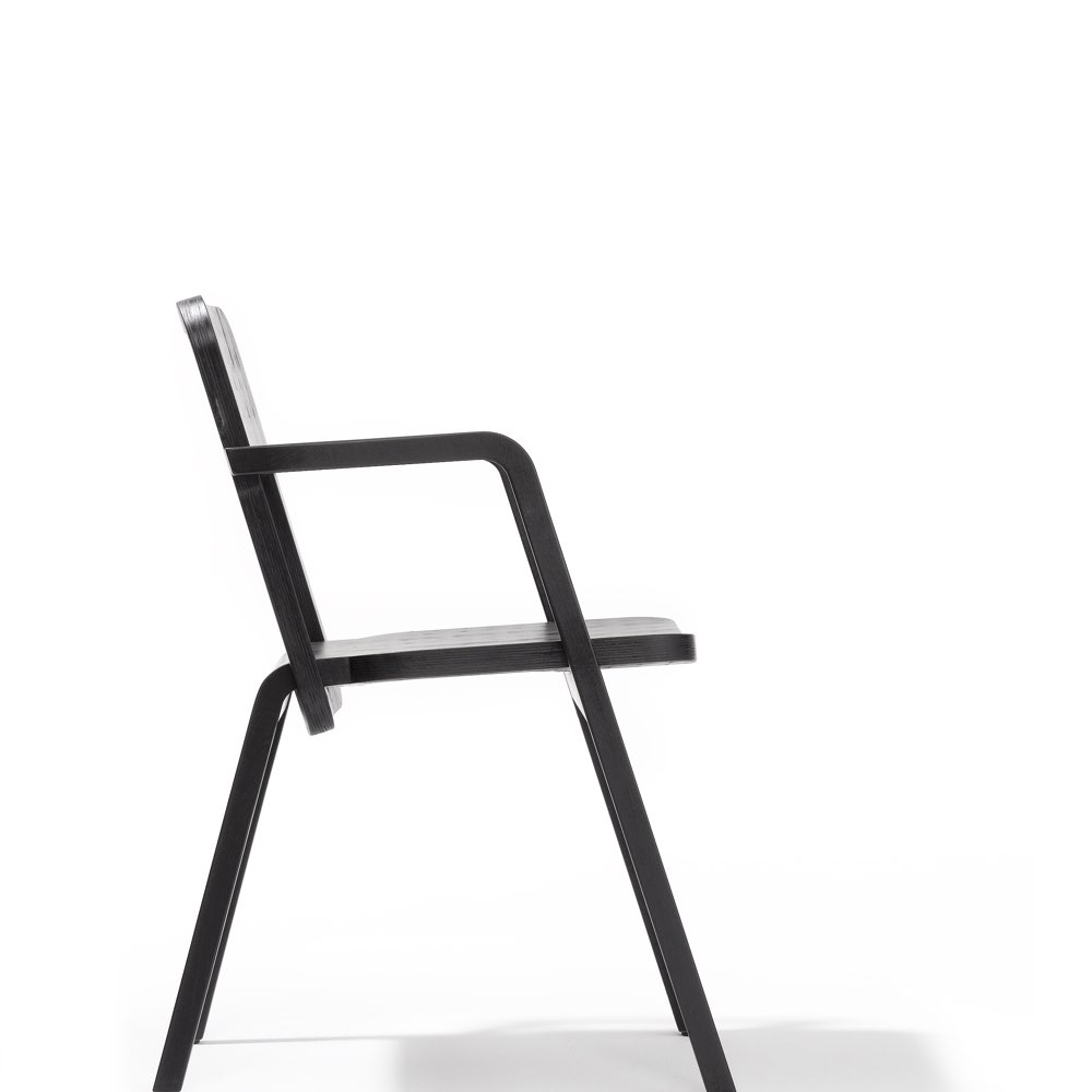 richrad-lampert-prater-chair-schwarz-seite