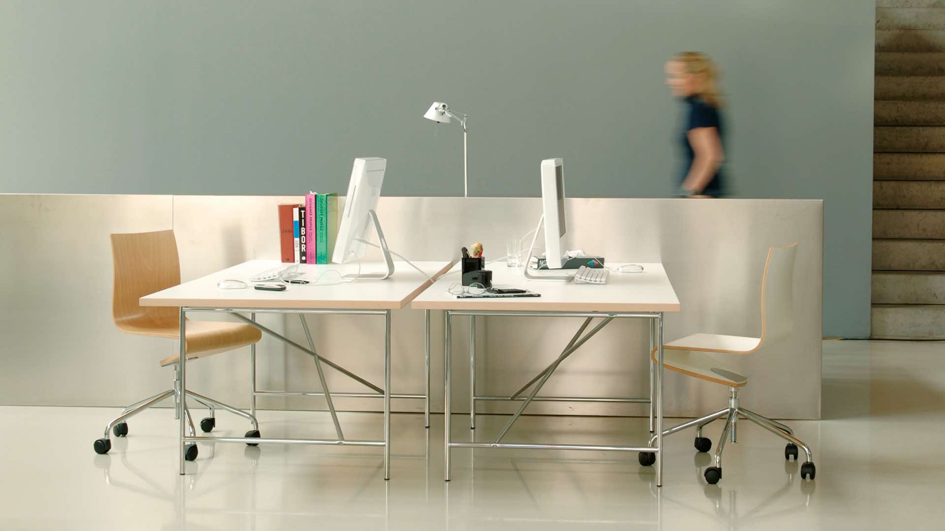 richrard-lampert-eiermann1-seesaw-ambiente richrard-lampert-eiermann1-seesaw-ambiente