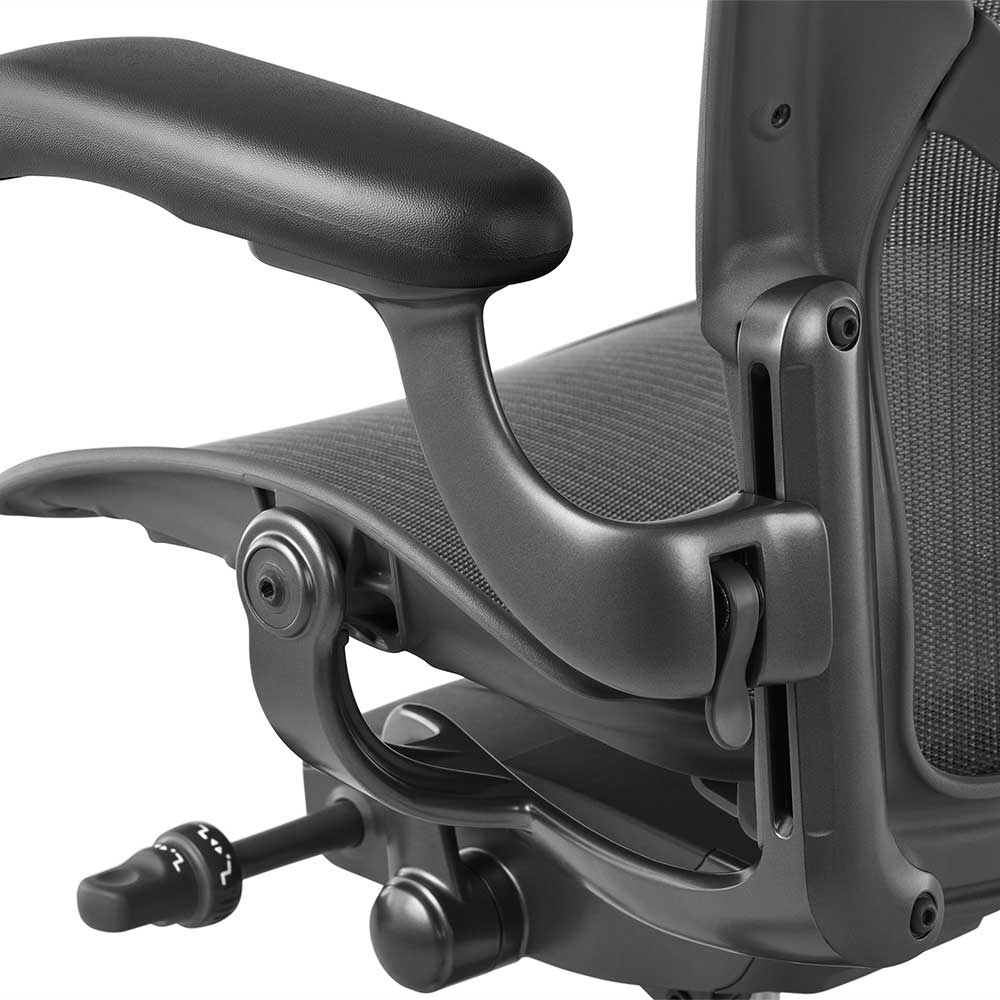 herman-miller-aeron-graphite-detail-felixthonetshop herman-miller-aeron-graphite-detail-felixthonetshop