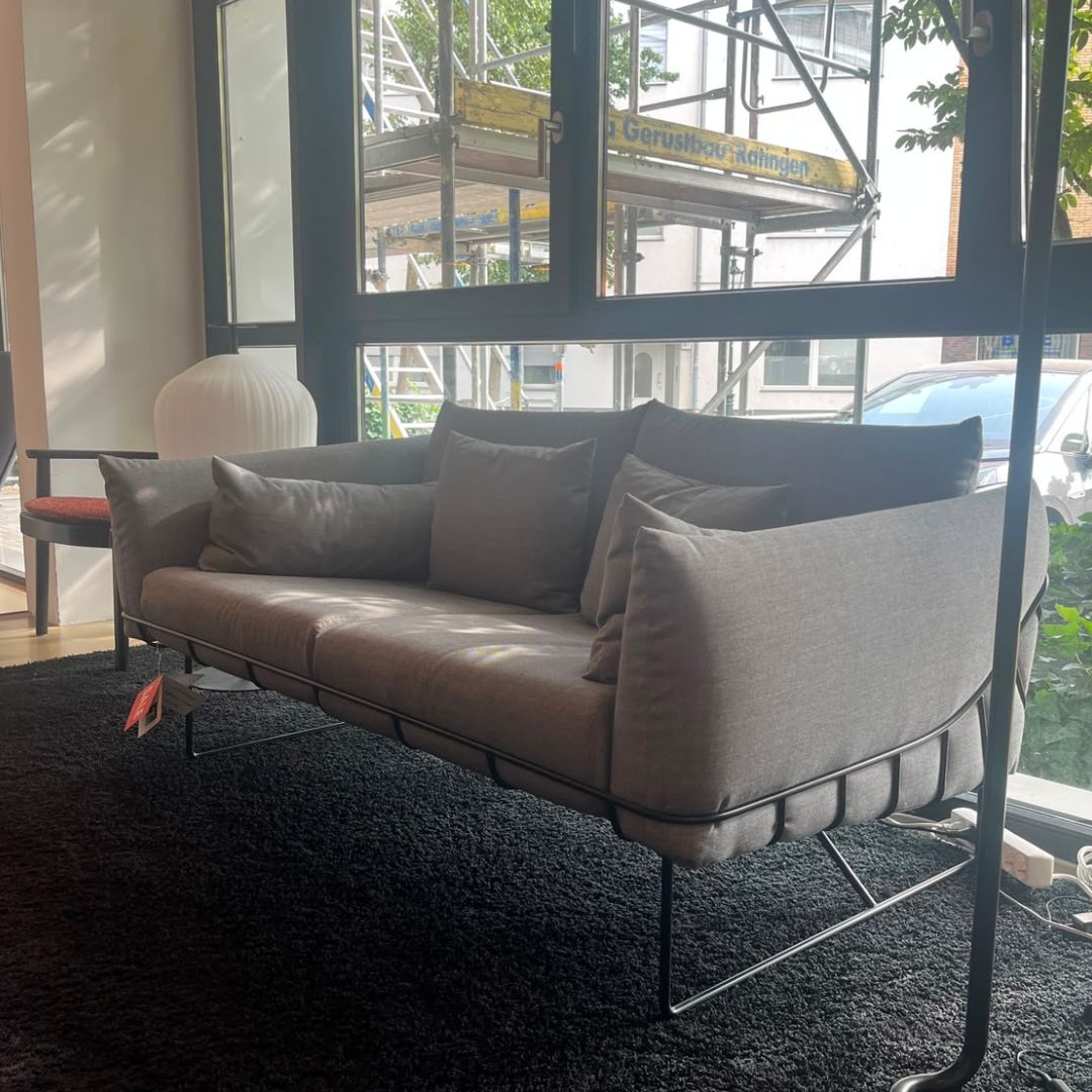 Herman Miller Wireframe Sofa Ausstellungsstück