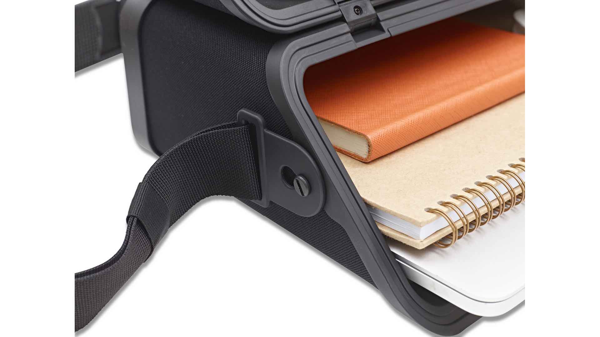 herman-miller-anywhere-case-open herman-miller-anywhere-case-open