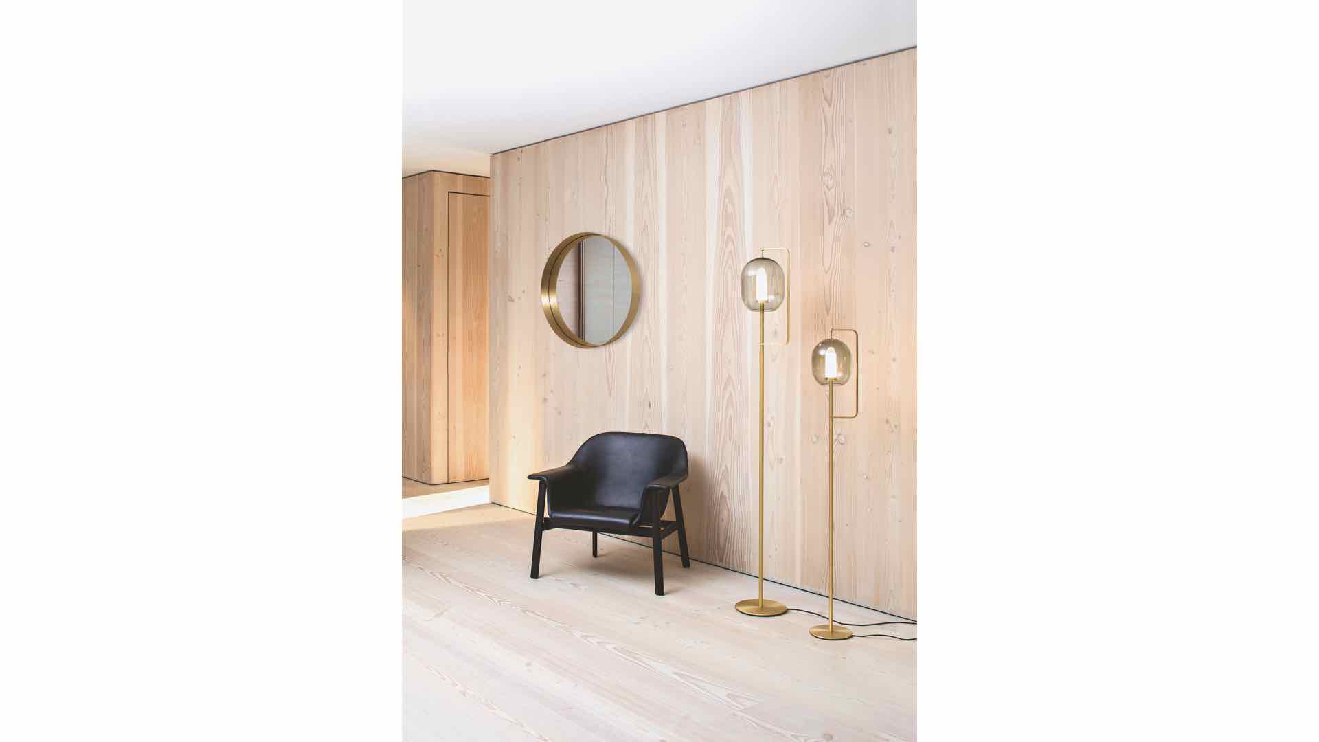 hassos-cypris-mirror-sedan-lounge-chair-lantern-light-floor-lamp-ambiente(1) hassos-cypris-mirror-sedan-lounge-chair-lantern-light-floor-lamp-ambiente(1)